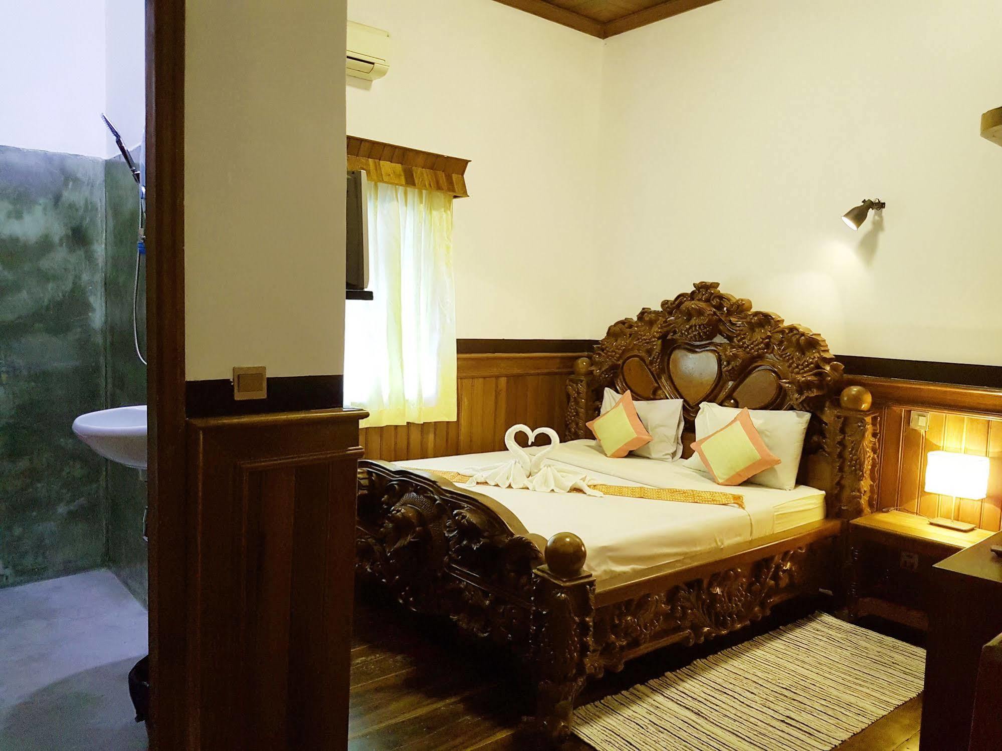 Villa Agati Siem Reap Exteriör bild