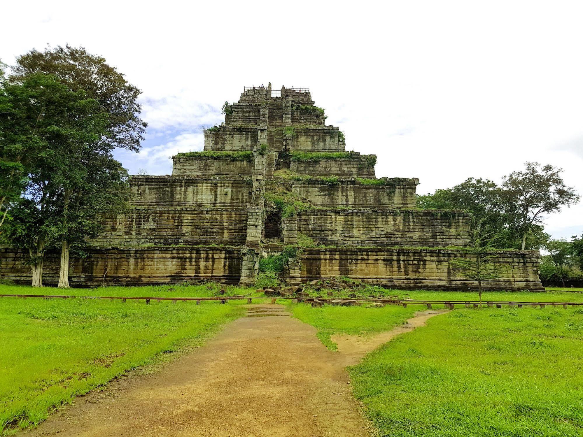 Villa Agati Siem Reap Exteriör bild