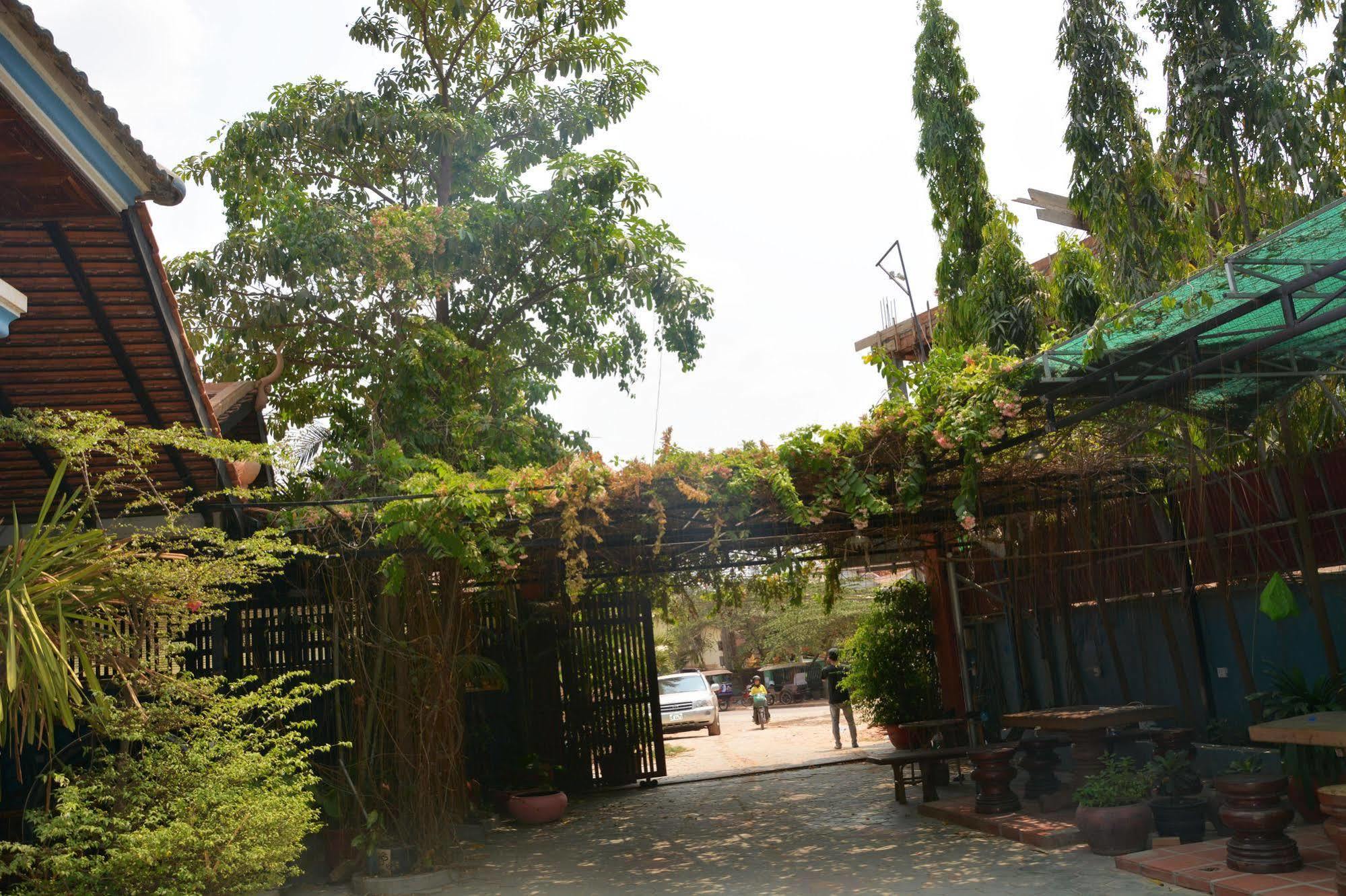 Villa Agati Siem Reap Exteriör bild