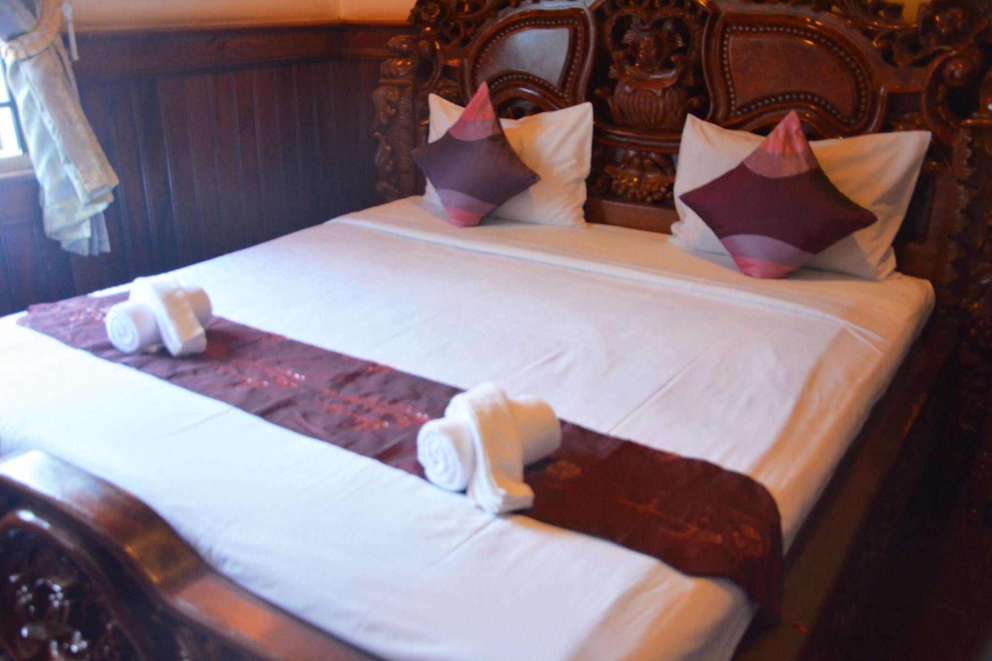 Villa Agati Siem Reap Exteriör bild